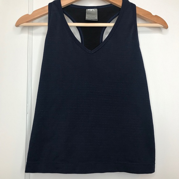 Nike Navy Women Vneck Tank Top Size Medium - Picture 2 of 10